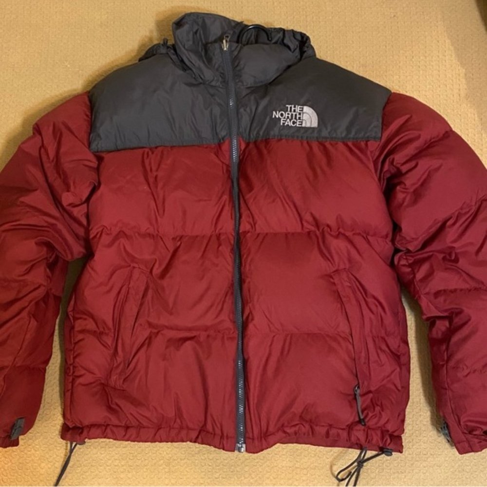 The North Face Men’s red maroon Nuptse 700 down Retro Puffer Jacket large - Picture 2 of 12